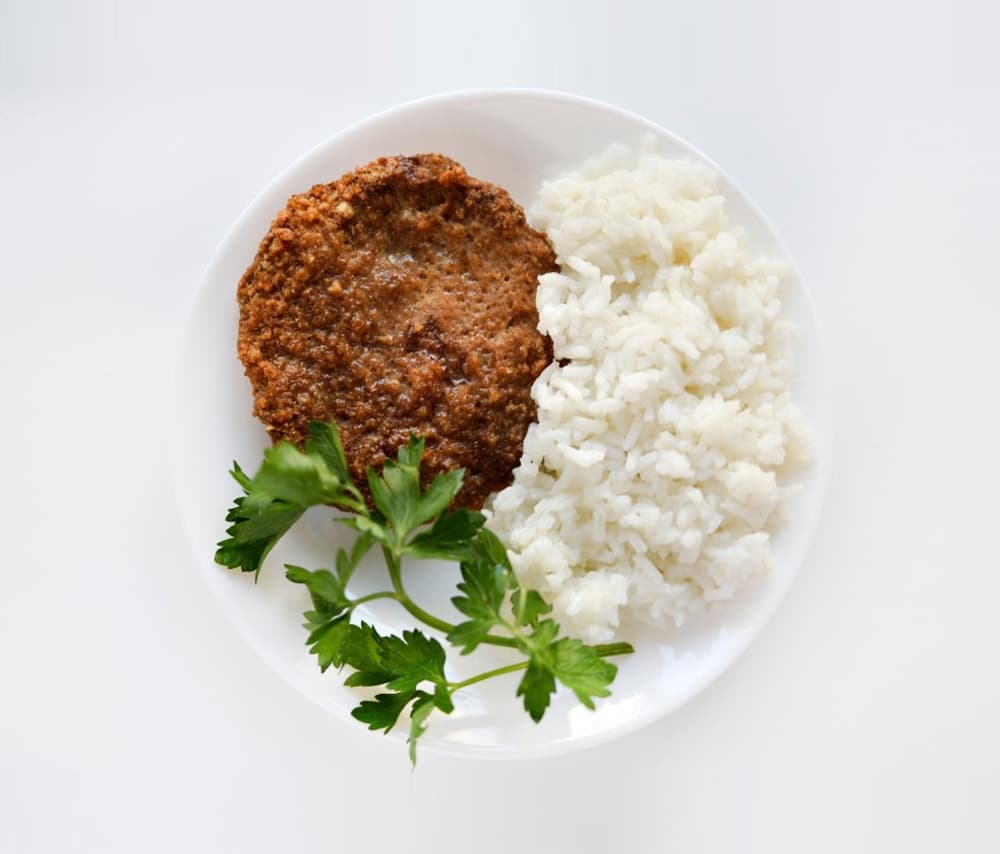 Բրինձ կոտլետով