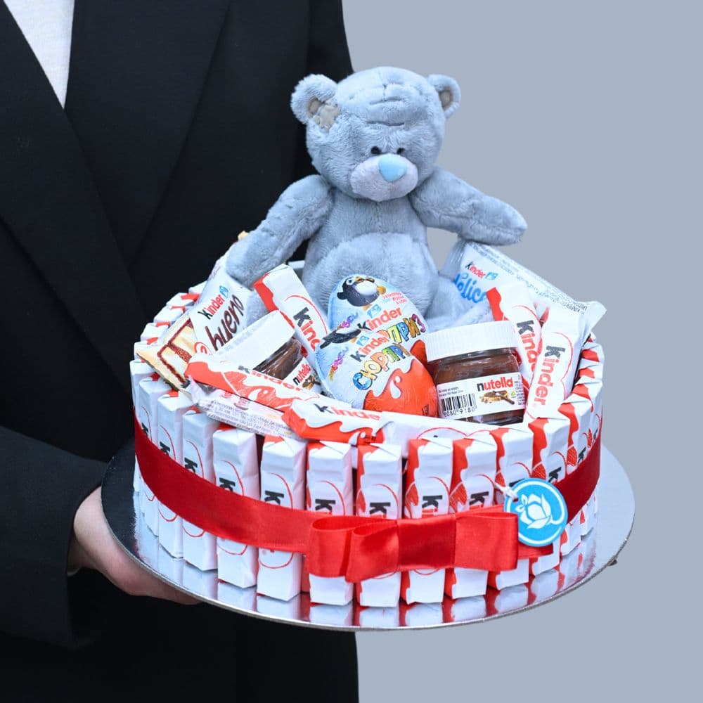 Kinder Gift կլոր նվեր արջուկով