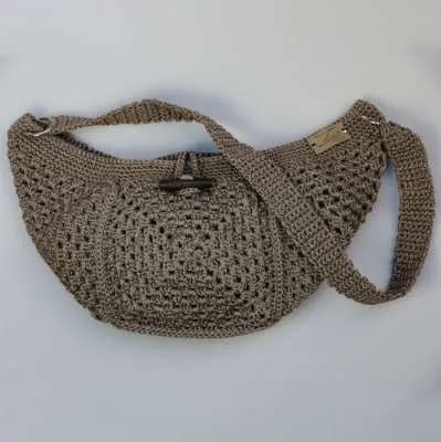 Ձեռագործ պայուսակ «Շագանակագույն, հարմար»