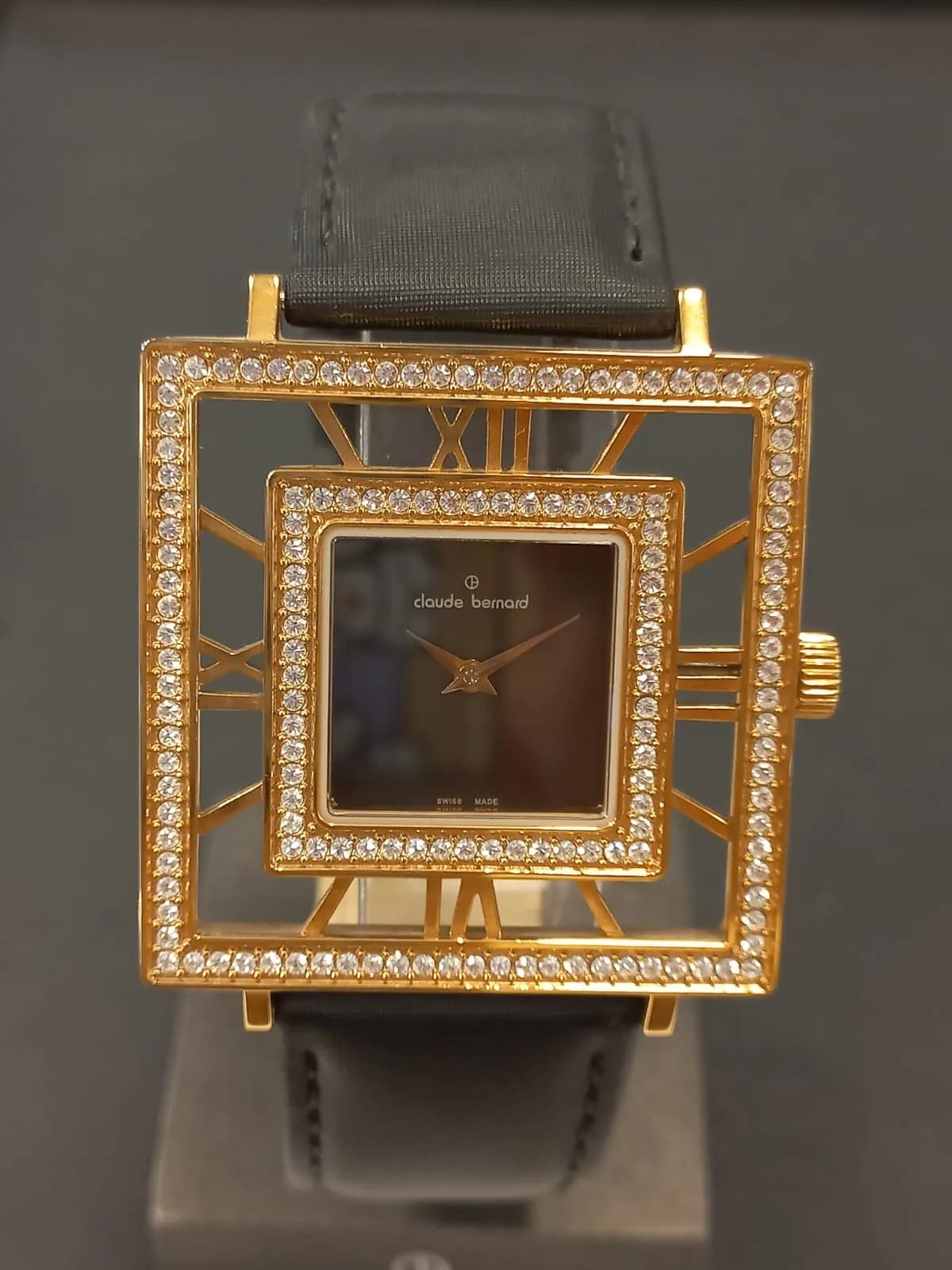 Կանացի ժամացույց Claude Bernard KW61168