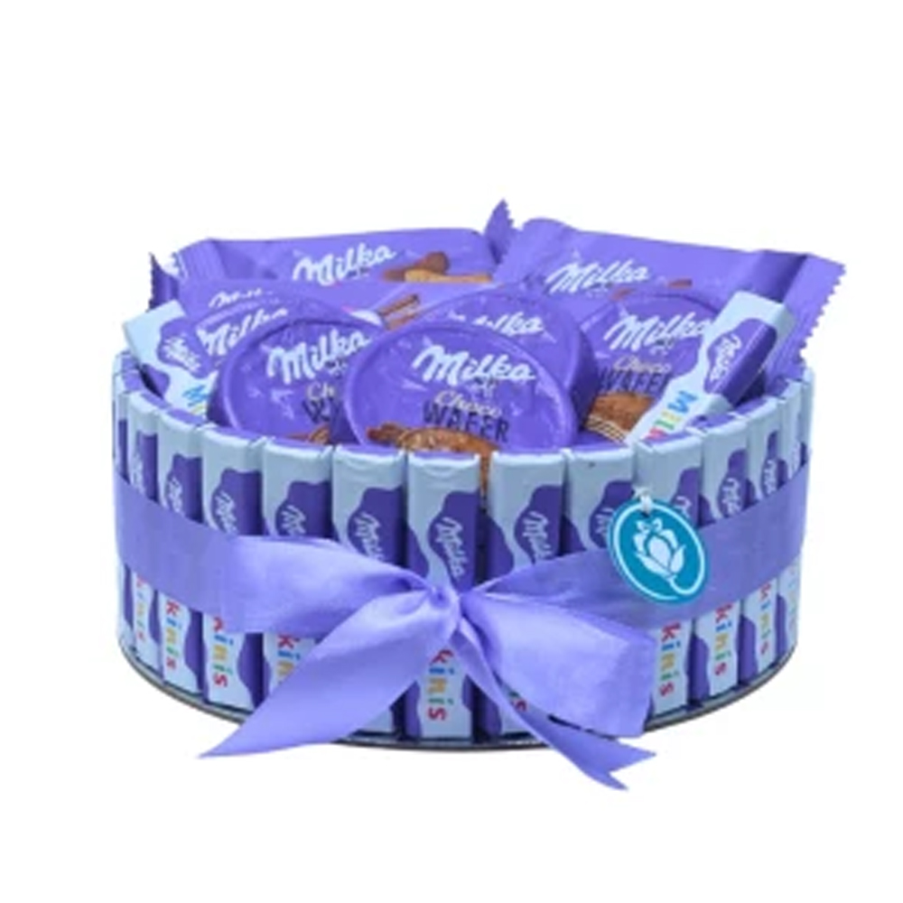 Purple gift set with Milka chocolates