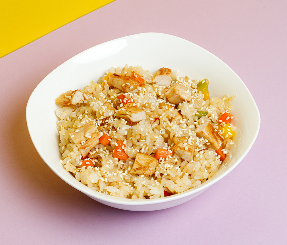 Рис с курицей и овощами