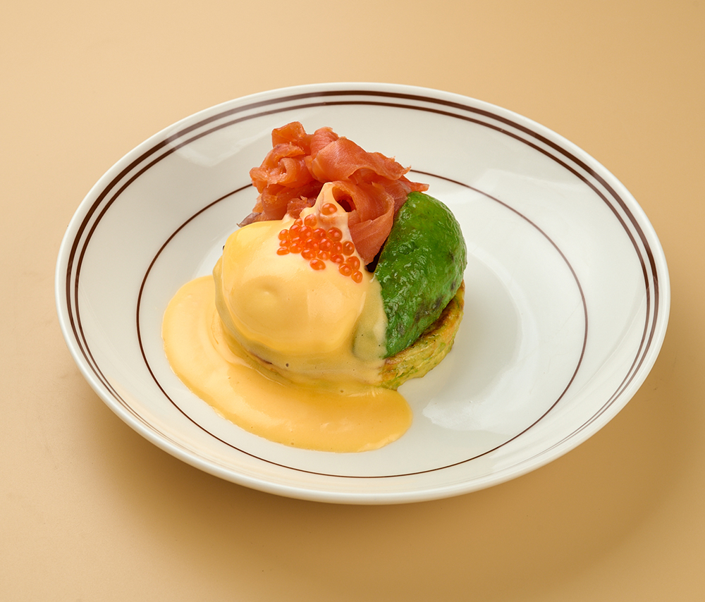 Դդմիկով նրբաբլիթ սաղմոնով և ավոկադոյով