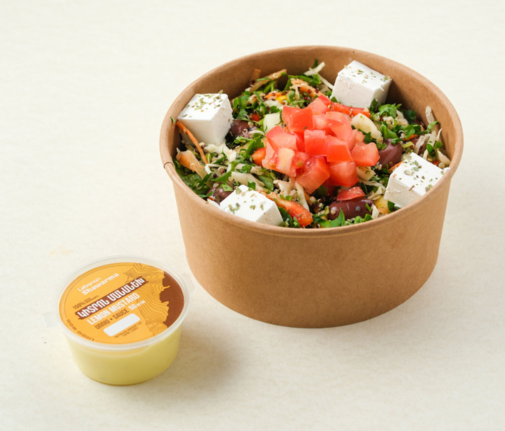 Քինոայով և ֆետայով աղցան