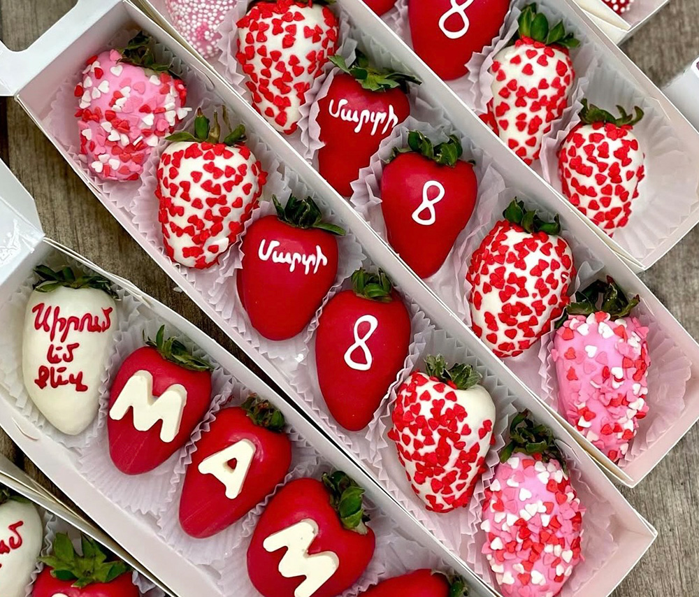 Շոկոլադապատ ելակներ (6 հատ)