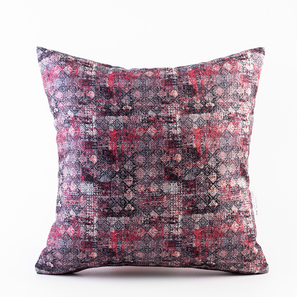 Petrichor «Crimson Mosaic» դեկորատիվ բարձ
