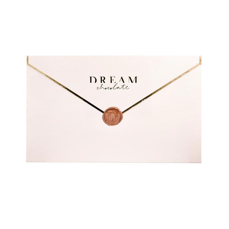 Chocolate box "Dream" festive 700g
