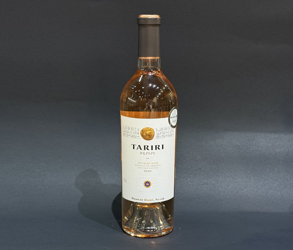 Розовое вино Tariri / Muscat /