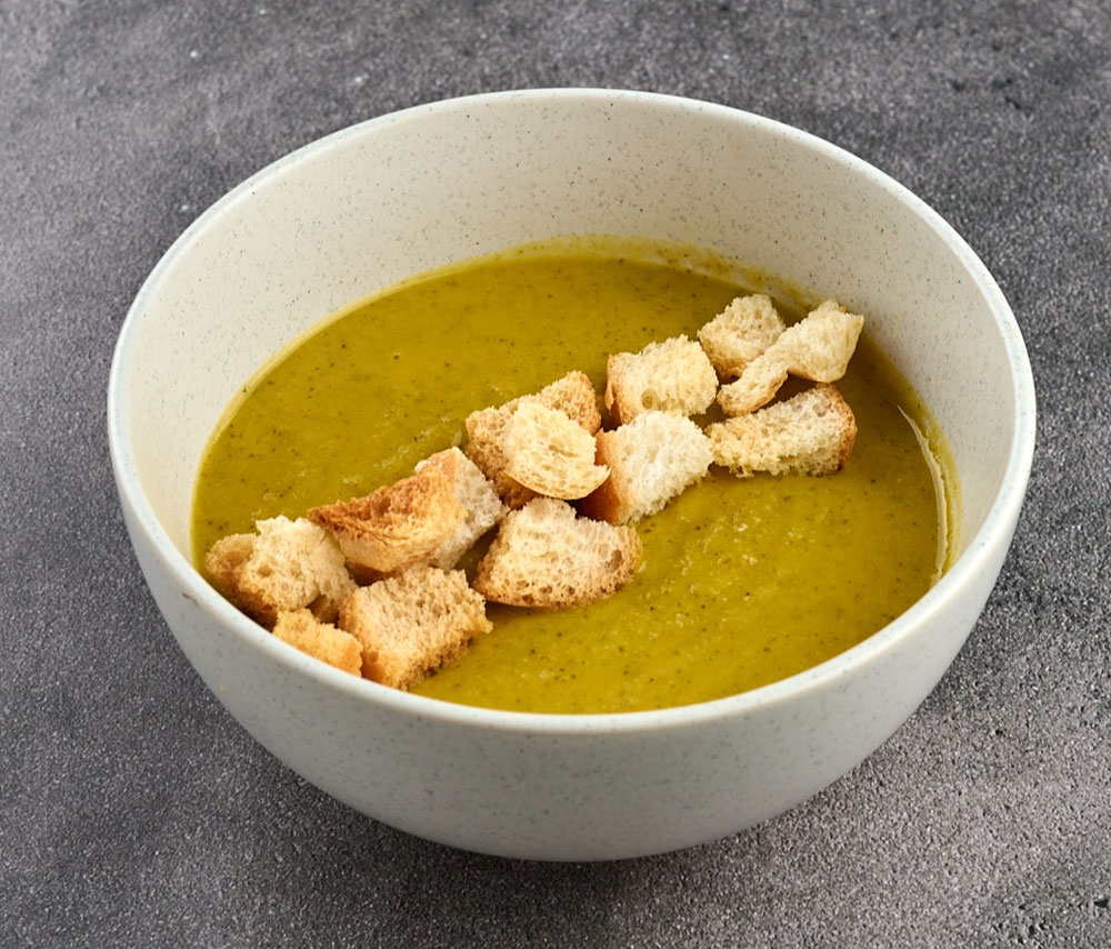 Red lentil cream soup