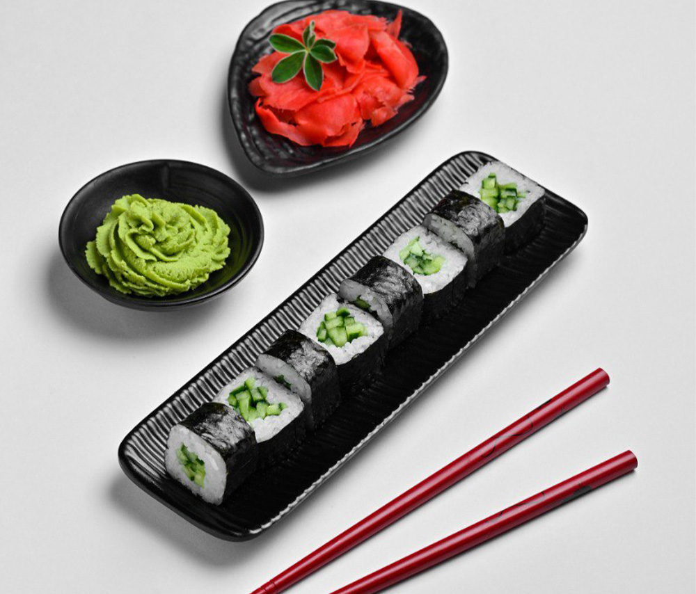 Cucumber maki
