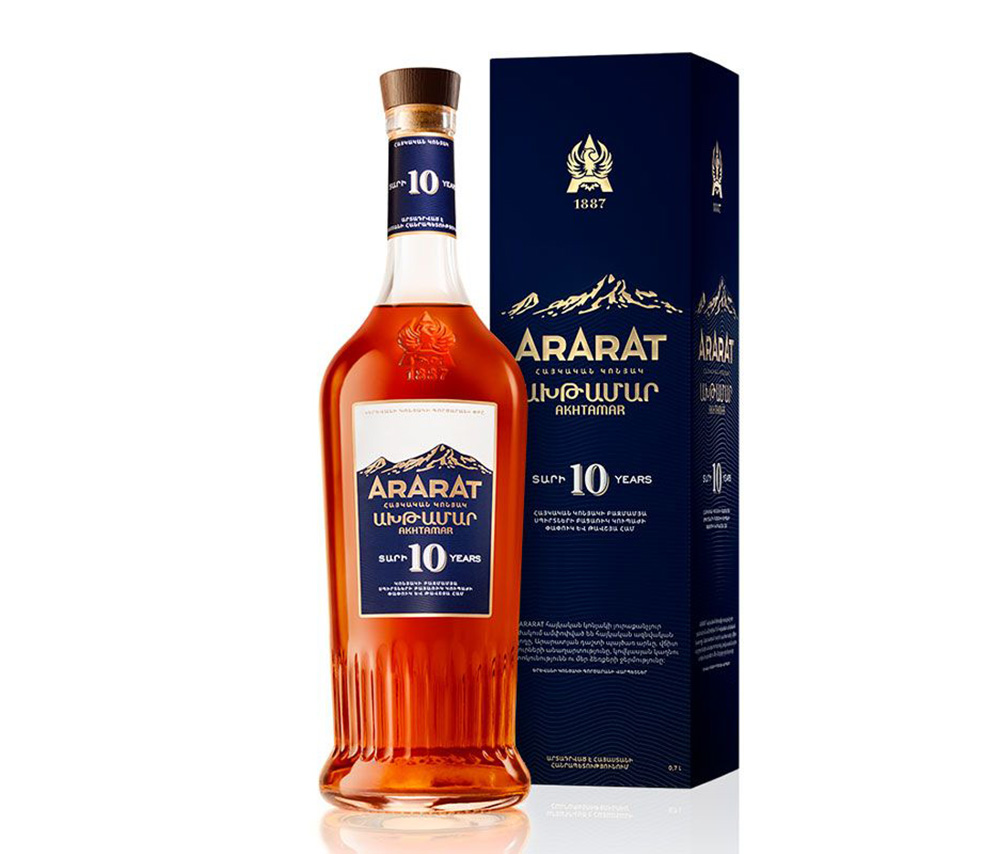 Կոնյակ «Արարատ Ախթամար» 10տ (տուփով)0.7լ
