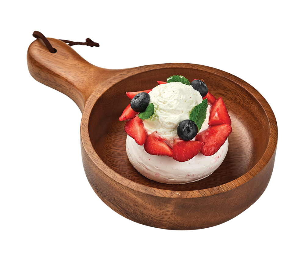 Berry Pavlova