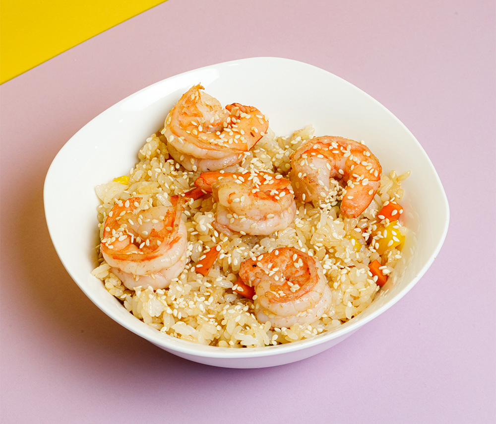 Рис с креветками и овощами