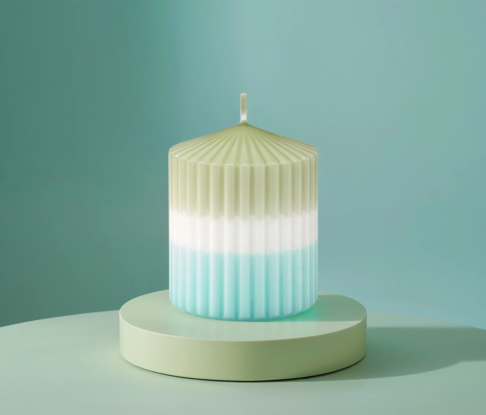 PROFISSIMO РЕБРИСТАЯ СТОЛБИКОВАЯ СВЕЧА ДВУХЦВЕТНАЯ, 1 ШТ