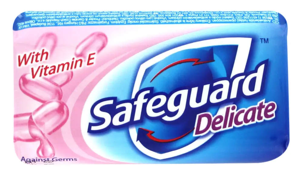Antibacterial soap "Safeguard Delicate" 100g