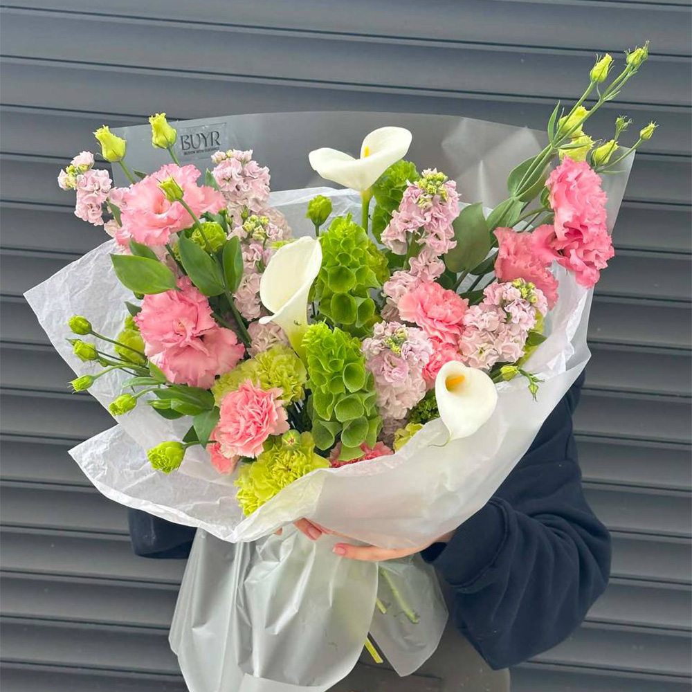 Matthiola bouquet