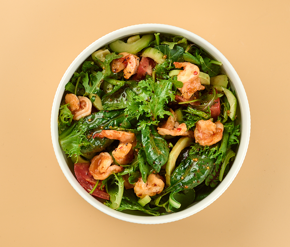 Աղցան քինուայով և ծովախեցգետնով 