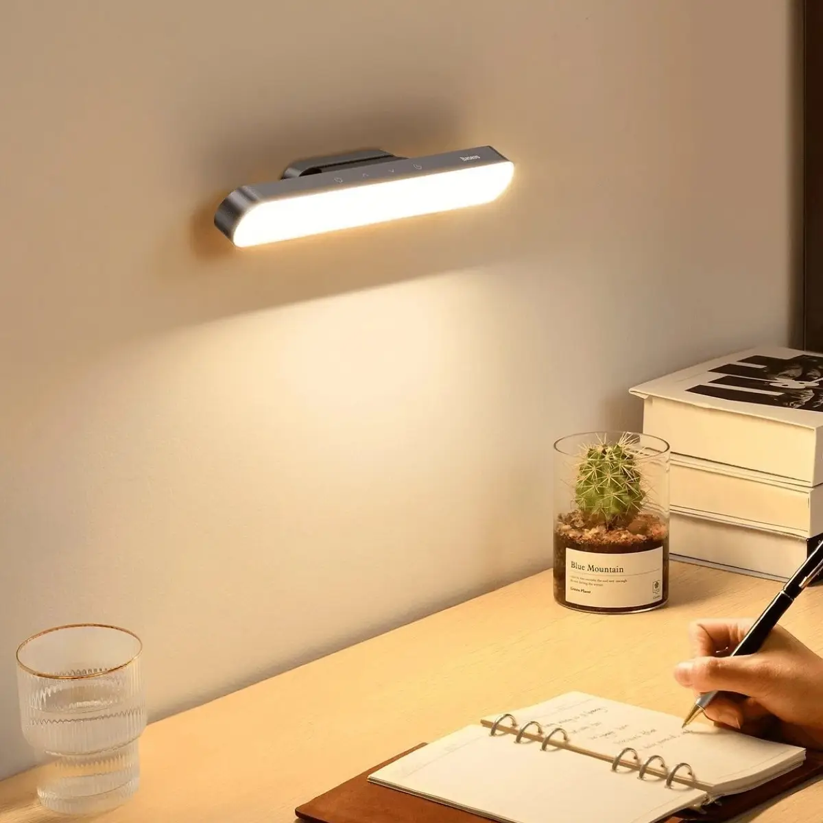 Լույս Baseus Magnetic Charging Desk Lamp DGXC-COG