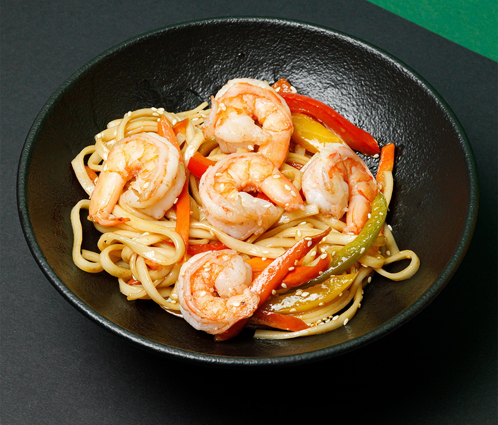 Ուդոն մանրածովախեցգետնով և բանջարեղենով