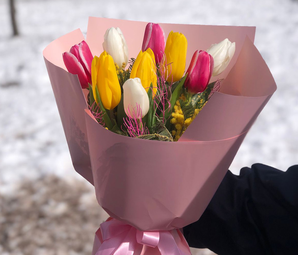 Tulips bouquet N3