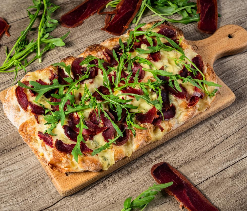 Pizza Basturma Gorgonzola