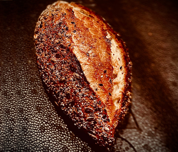 Քունջութով հաց «Le pain aux cereals» Baguette & Co