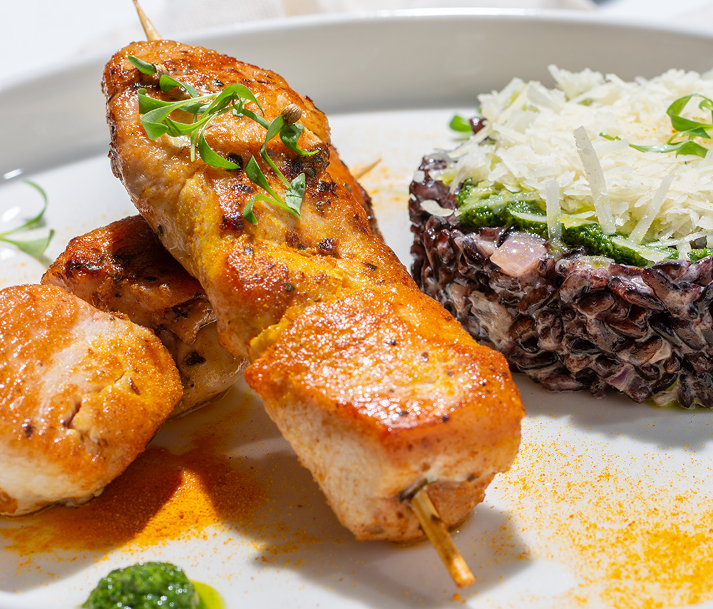 Գրիլ հավի կրծքամիս սև բրնձով