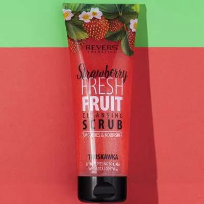 Cleansing body scrub with strawberry extract and taurine, 250ml