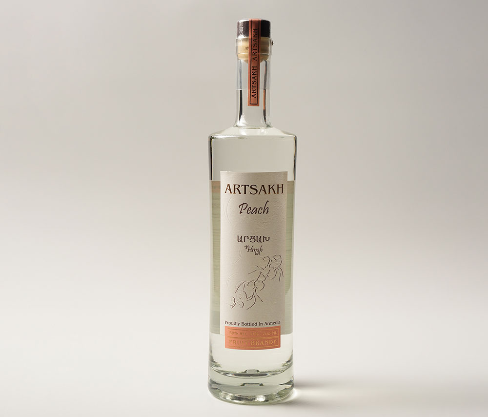 Artsakh Դեղձի օղի